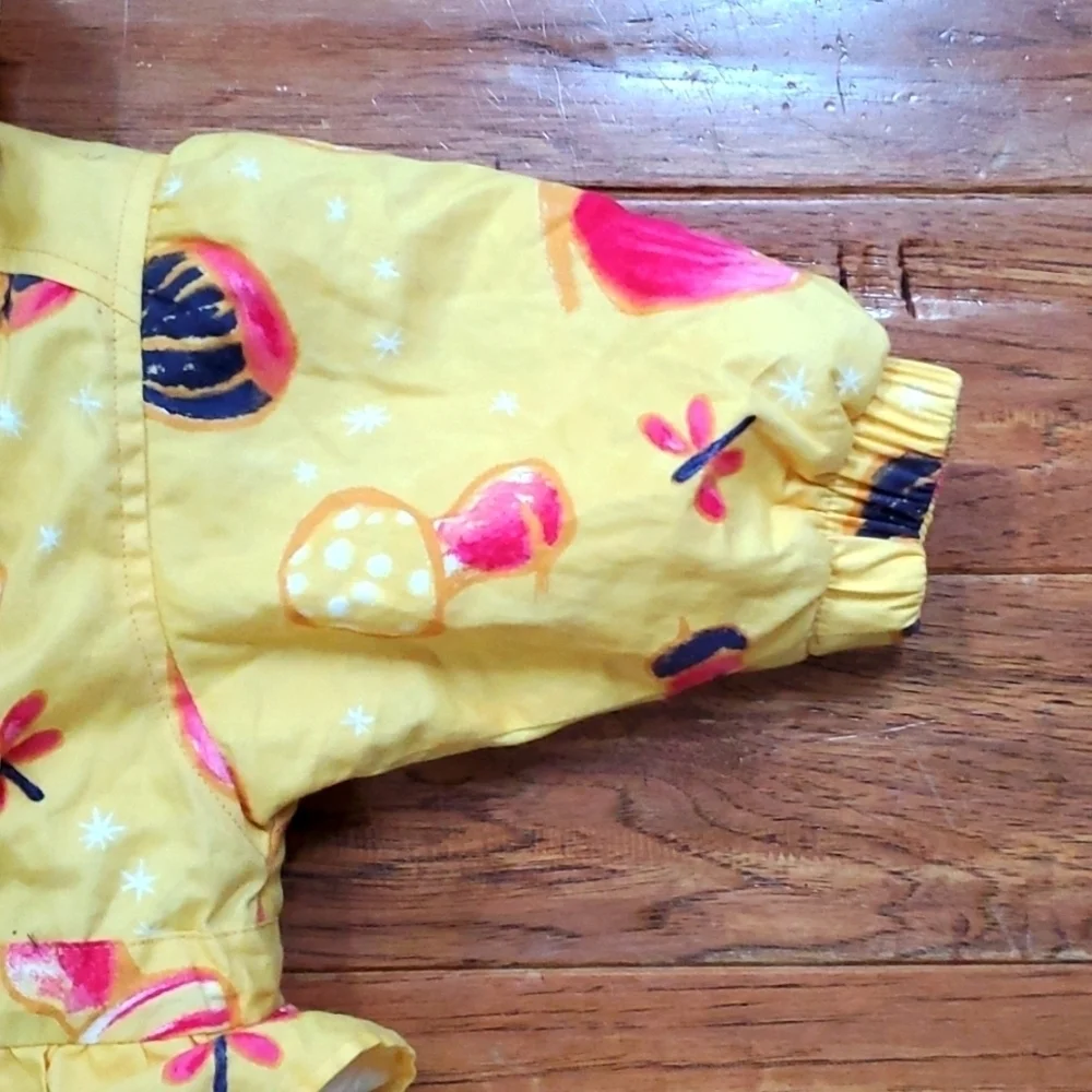 Confetti of france 80s Kidcore Retro Baby vintage yellow fruits snowsuit